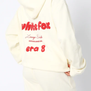 Era 8 Oversized Hoodie Cherry Cream