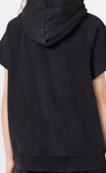 Women’s Boxing-Inspired Sleeveless Hoodie Black 11